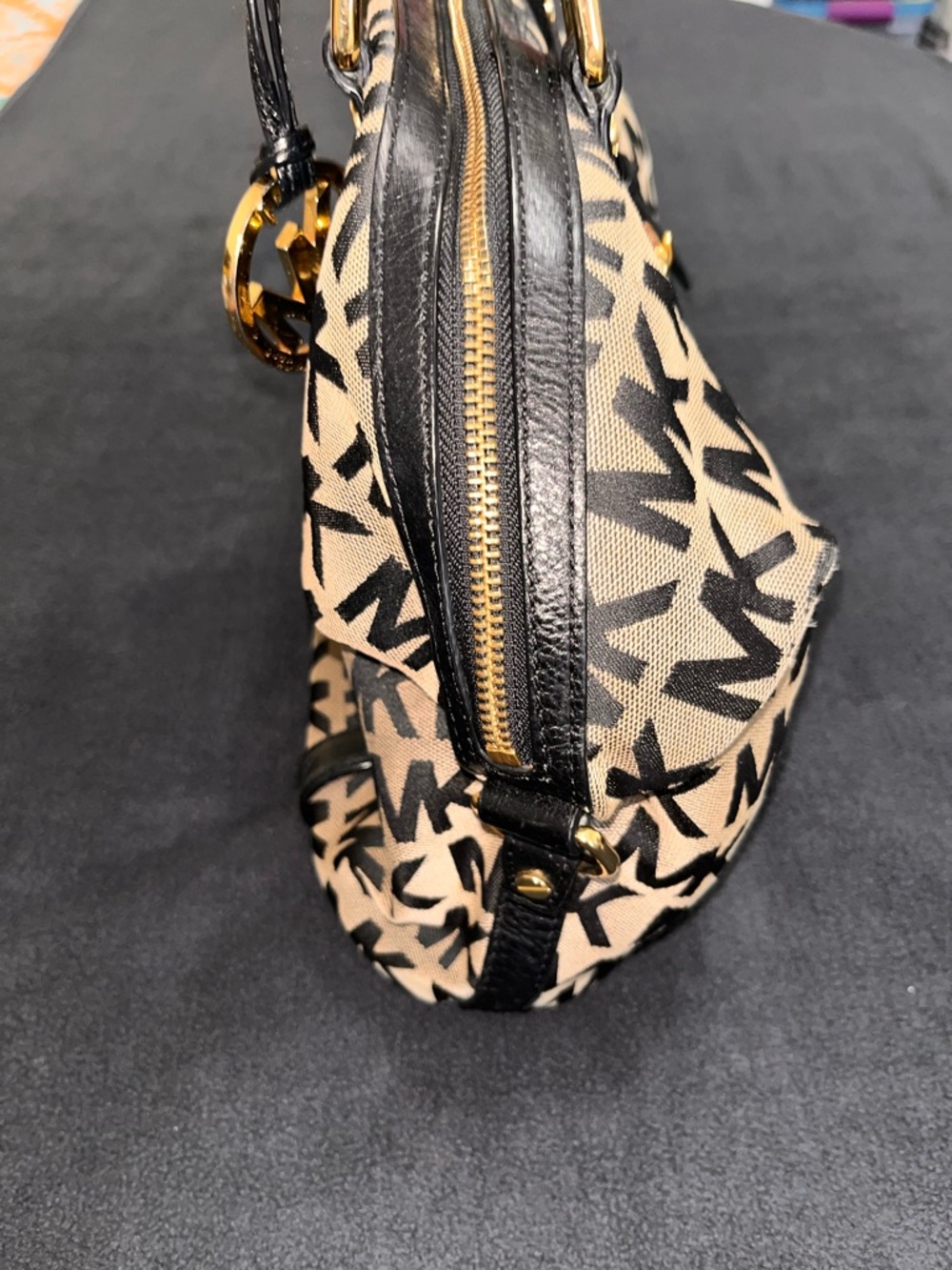 EUC Michael Kors Signature Monogrammed Brown Satchel Handbag. 12x10 - Picture 3 of 7